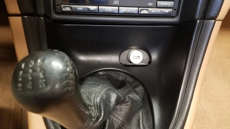 1997 Ford Mustang 9