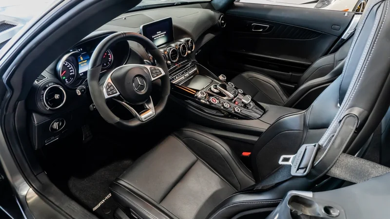 2018 Mercedes-Benz GT 6