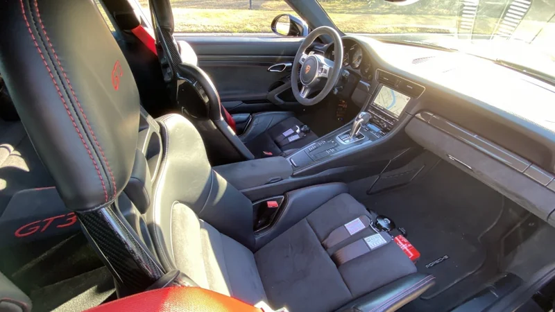 2015 Porsche 911 GT3 8