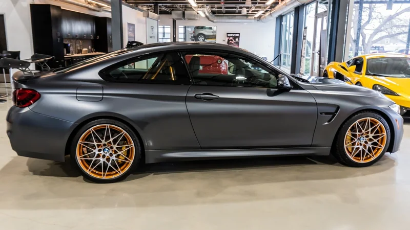2016 BMW M4 GTS 2