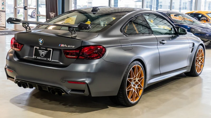 2016 BMW M4 GTS 3