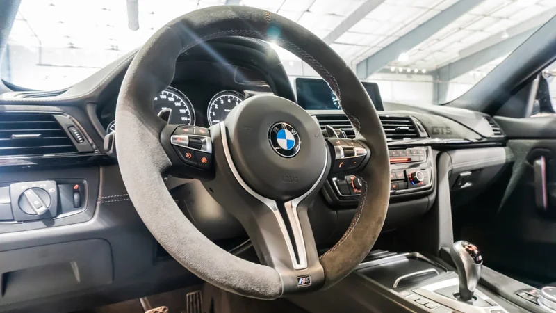 2016 BMW M4 GTS 9