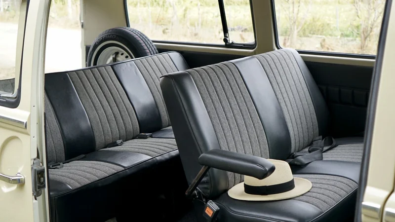 1971 Volkswagen Transporter (Van) 5
