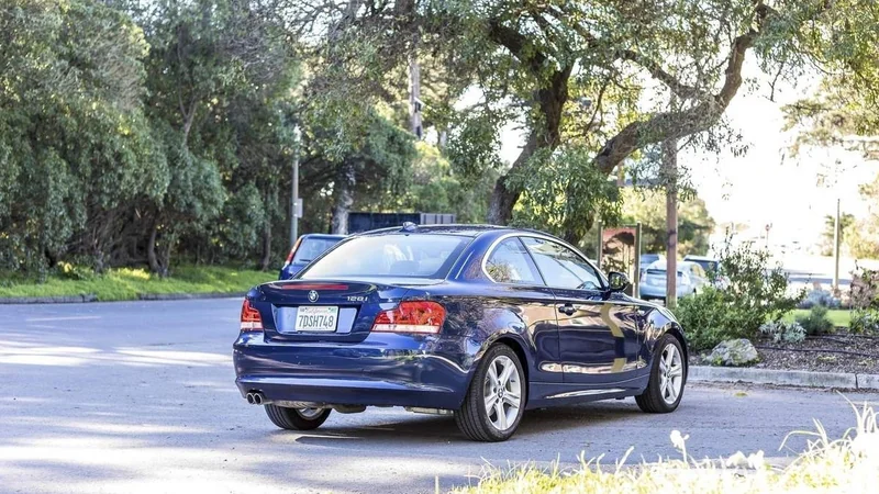 2013 BMW 128i 6
