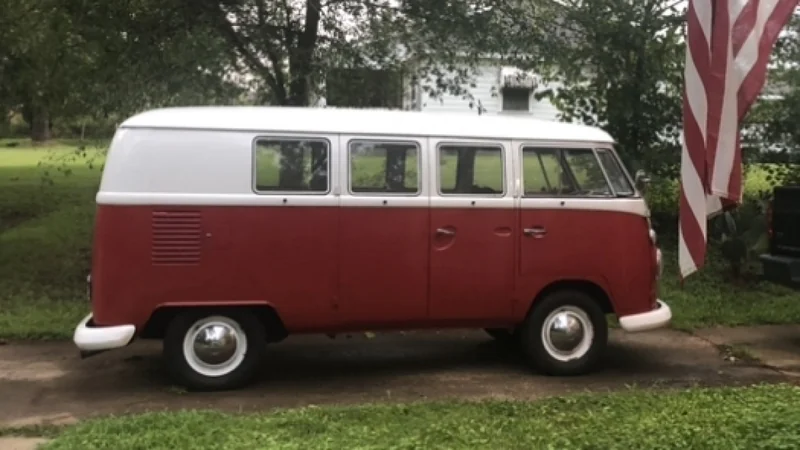 1966 Volkswagen Transporter (Van) 2