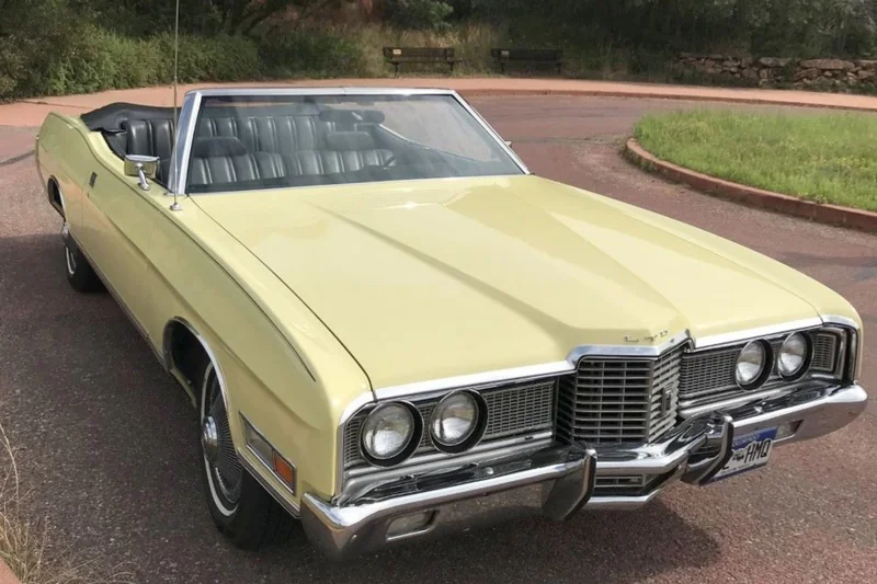 1972 Ford LTD 5