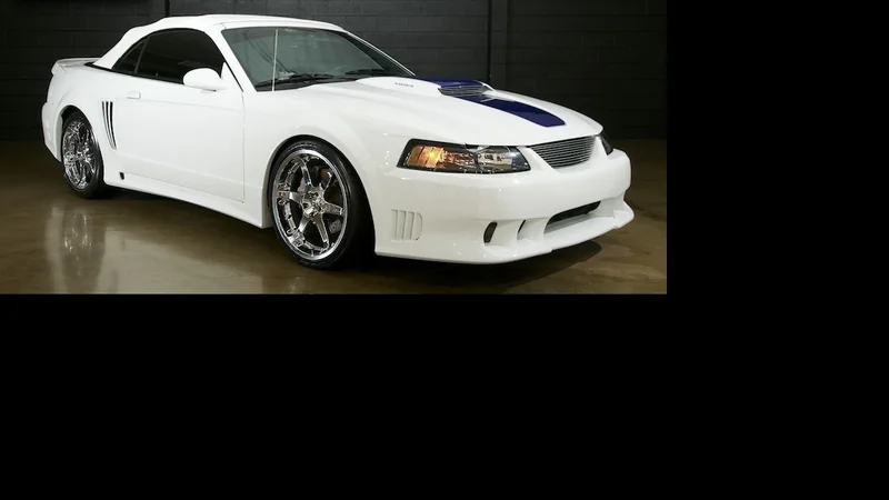 2002 Ford Mustang 2
