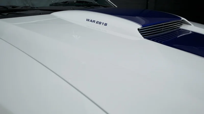 2002 Ford Mustang 9