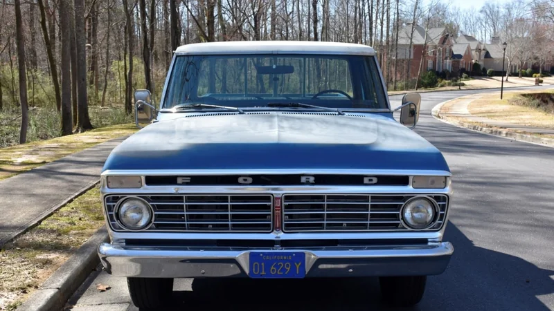 1975 Ford F-100 3