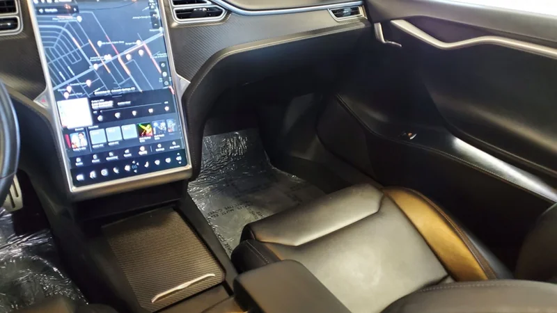 2017 Tesla Model S 3