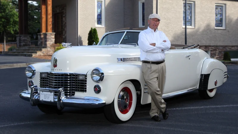 1941 Cadillac Series 62 2