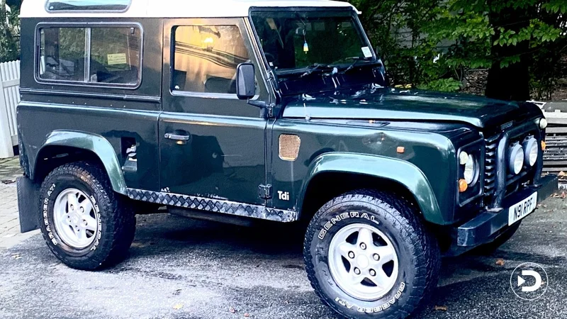 1995 Land Rover Defender 90 (Truck) 3