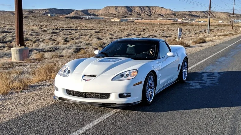 2010 Chevrolet Corvette ZR1  3