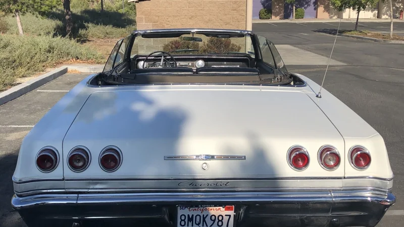 1965 Chevrolet Impala 6