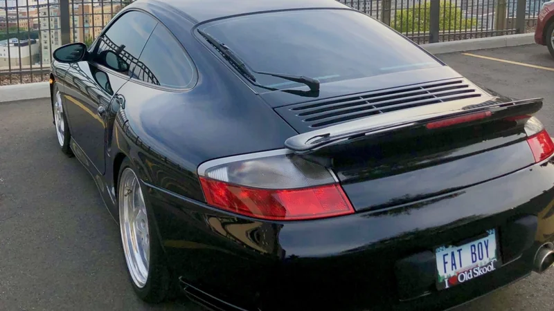 2002 Porsche 911 2