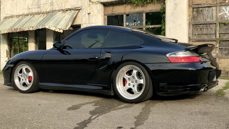 2002 Porsche 911 5