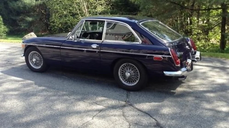 1970 MG B-GT 2