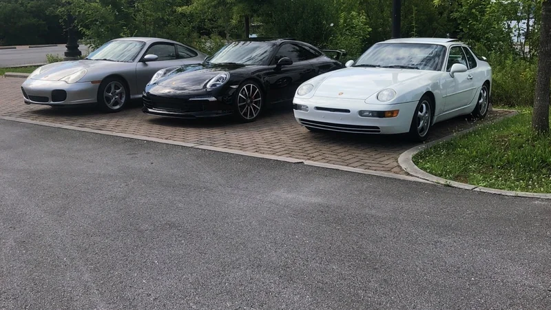 1995 Porsche 968 13