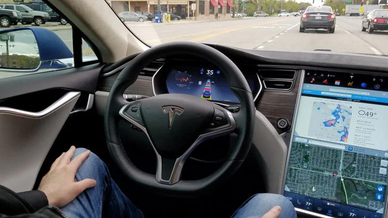 2015 Tesla Model S 2