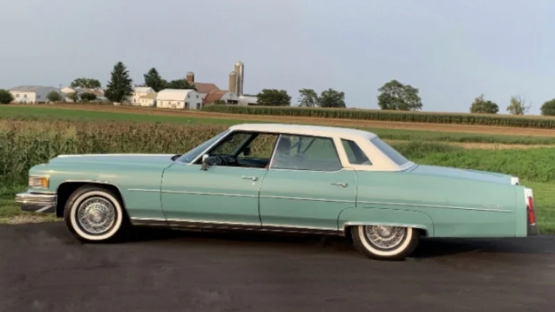 1976 Cadillac DeVille 3