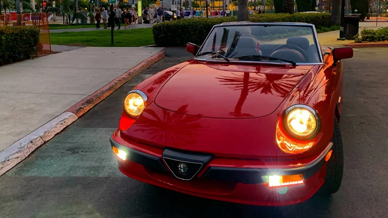 1989 Alfa Romeo Spider 3