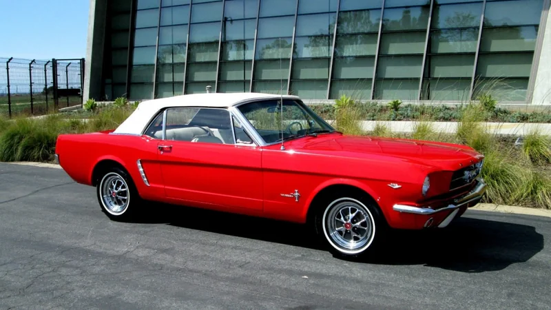 1965 Ford Mustang 2
