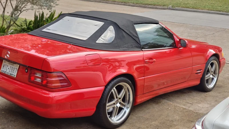 2002 Mercedes-Benz SL500 11