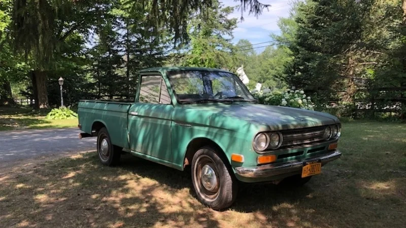 1972 Datsun 1600 Pickup 3