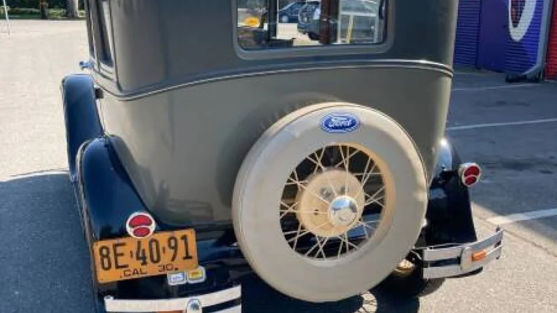 1930 Ford Model A 3