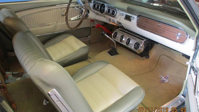 1965 Ford Mustang 2