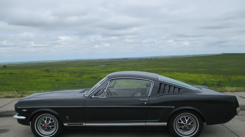1965 Ford Mustang 3