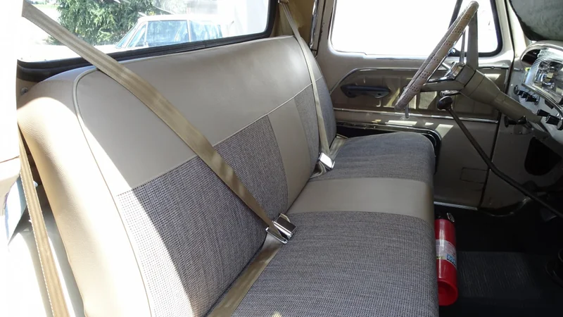1965 Ford F100 Custom Cab LB 4
