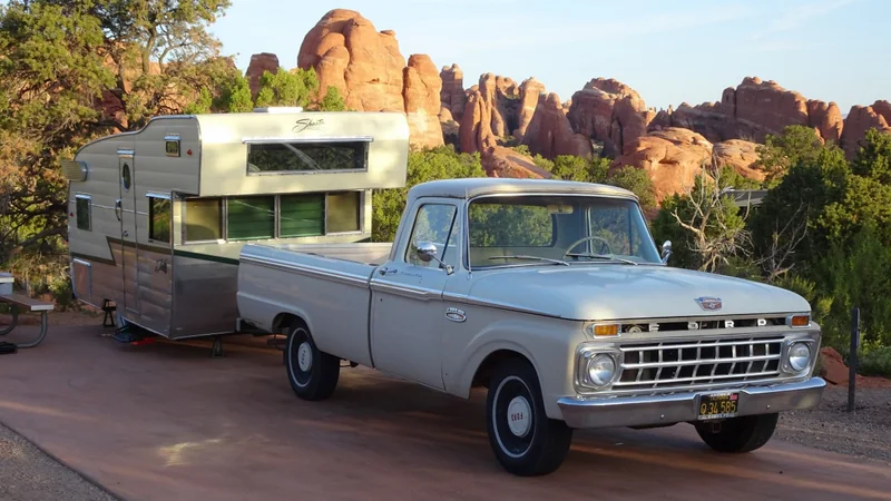 1965 Ford F100 Custom Cab LB 6