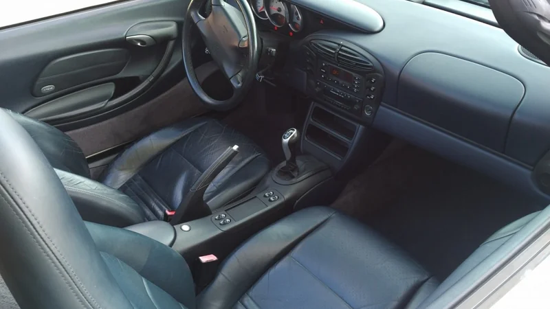 2000 Porsche Boxster 6