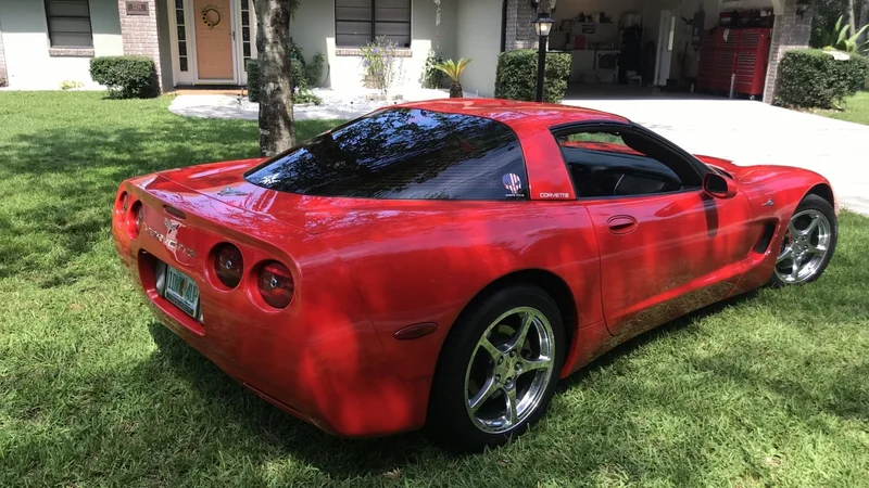 2003 Chevrolet Corvette 2