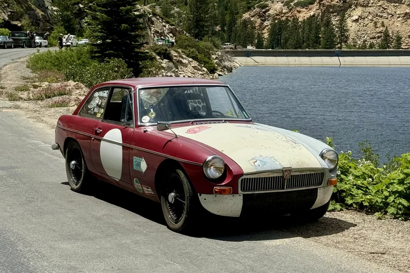 1968 MG B-GT 3