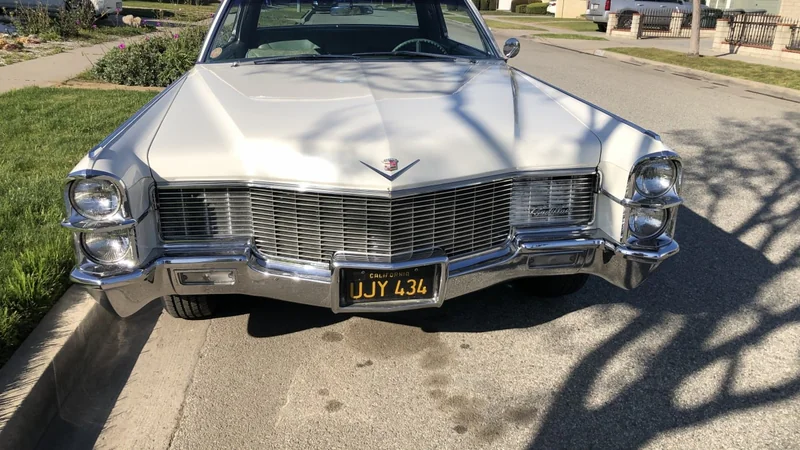 1965 Cadillac Coupe DeVille 3