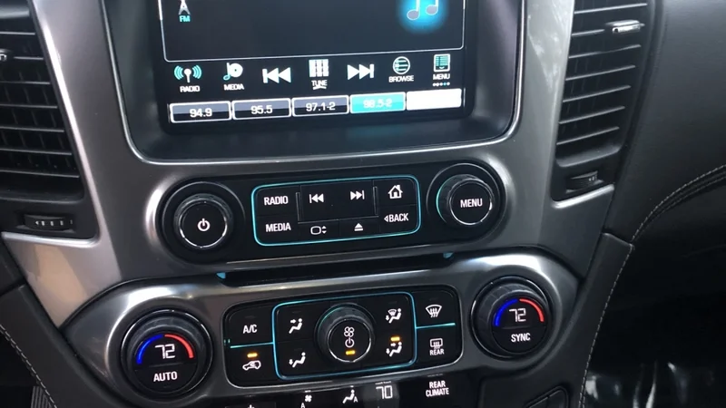 2019 Chevrolet Suburban 4