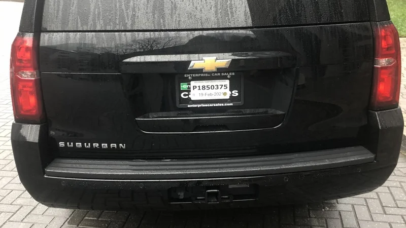 2019 Chevrolet Suburban  7