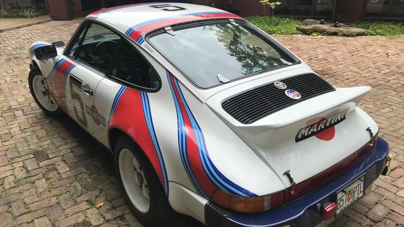 1983 Porsche 911 Martini 7