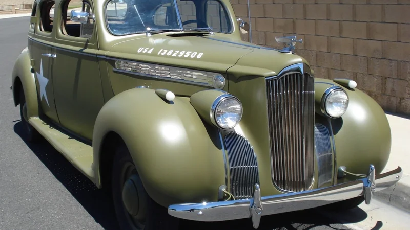 1940 Packard Series 110 2