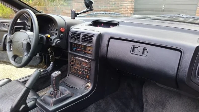 1990 Mazda RX-7  13