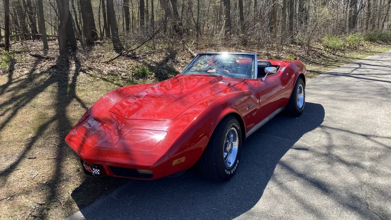 1974 Chevrolet Corvette 2