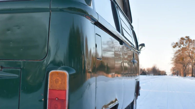 1973 Volkswagen Bus 6