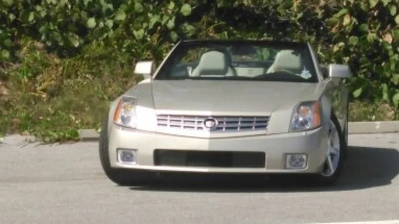 2006 Cadillac XLR 3