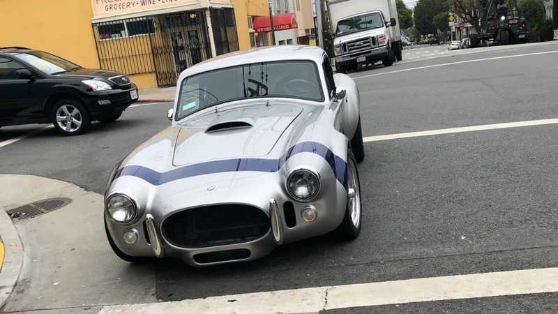 1966 Ford Cobra  3