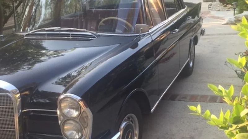 1960 Mercedes-Benz 220B 8