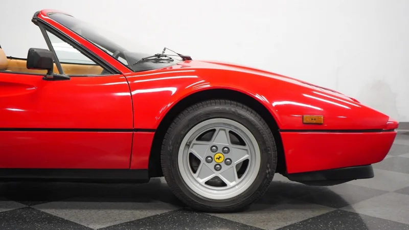 1986 Ferrari 328 GTS 17