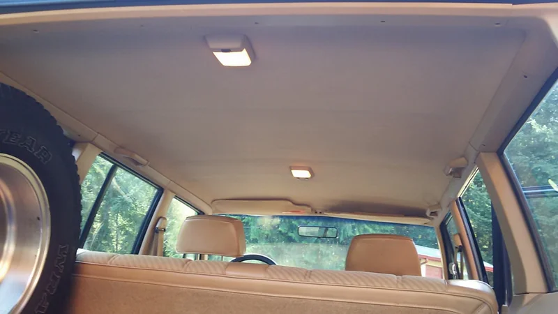 1988 Jeep Cherokee  7