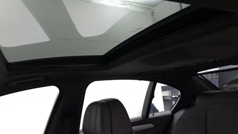 2016 BMW M5 Competition 11